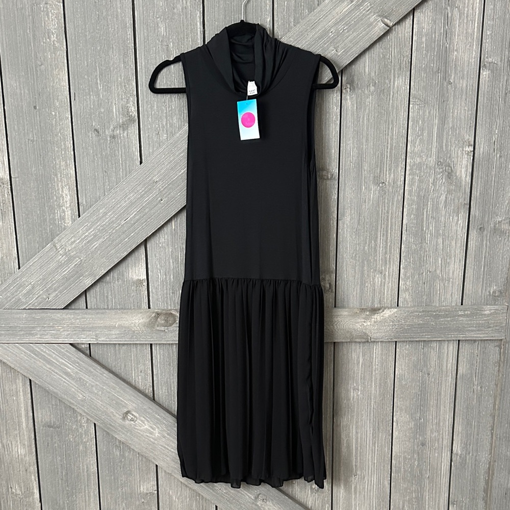 🇮🇹 Black Sleeveless high neck Dress